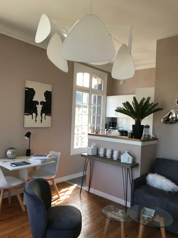 " La Vue " - Studio En Bord De Mer Apartment Deauville Luaran gambar